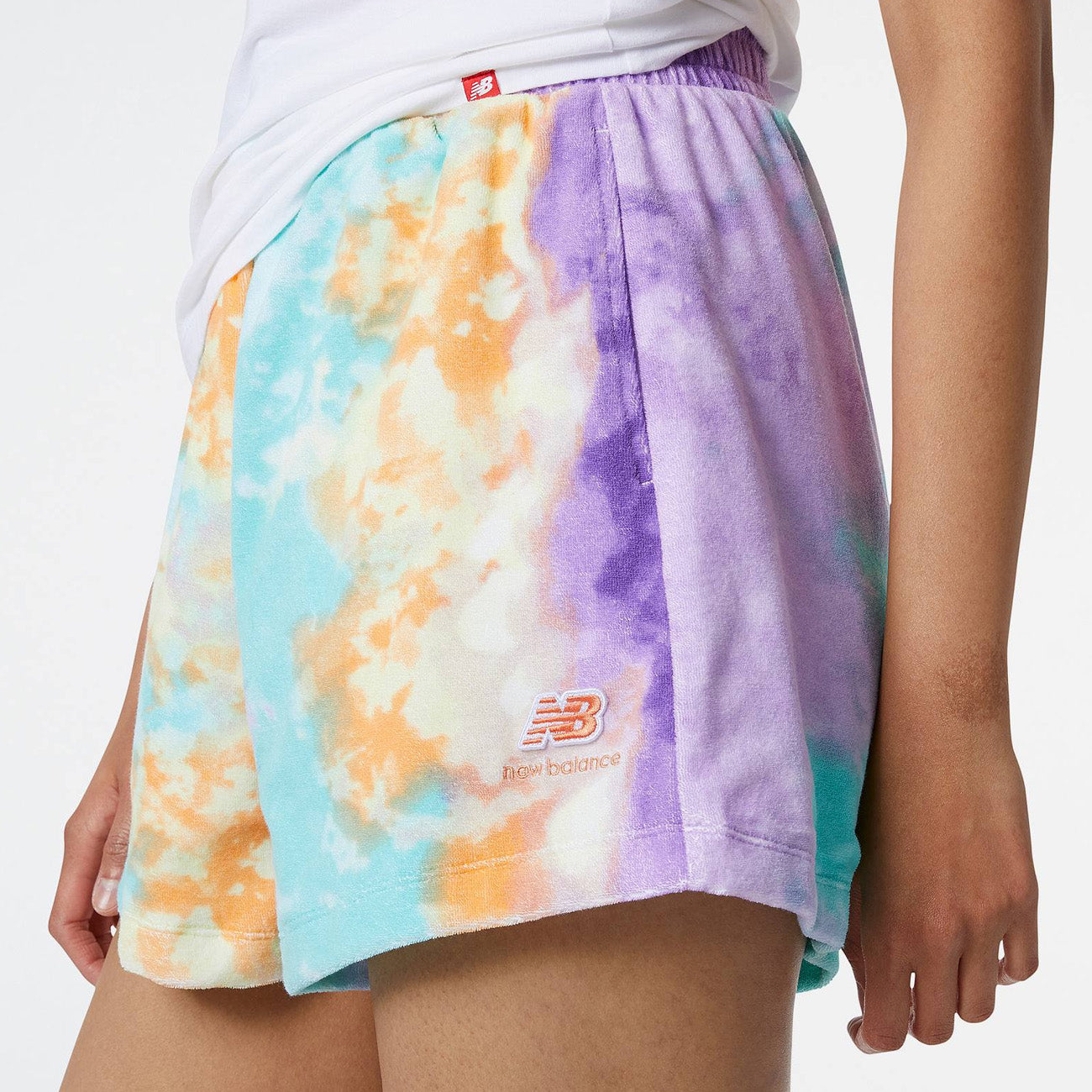 New Balance NB Essentials Endless Dayz Short Femme Blanc Multicolore