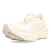 Asics Novablast 4 Femme Avoine Pierre de Lune
